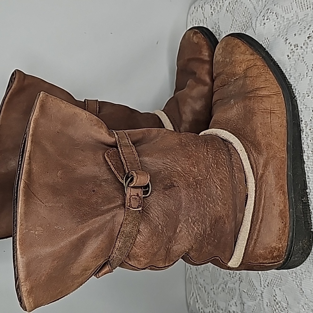 VINTAGE La Mondiale leather brown from Italy pull on winter boots RARE sz 11